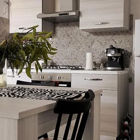 Apartamento U' Cortilettu 1o Piano - The Courtyard By The Seaside *